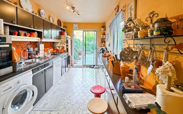 Maison à vendre    6 pièces • 172 m2 Périgueux