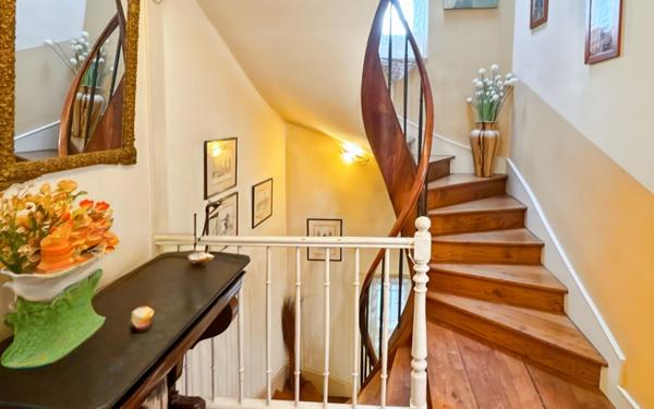 Maison à vendre    6 pièces • 172 m2 Périgueux