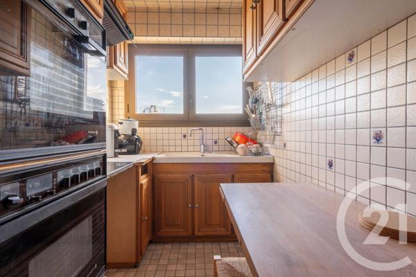 Appartement F4 à vendre  4 pièces - 88,53 m2 PARIS - 75011