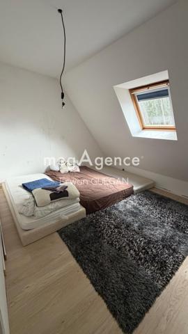 Maison à PLUNERET, 56400 - 10 pièces 217m²