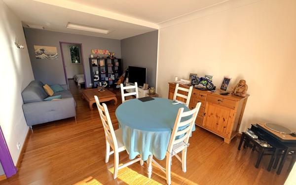 Maison à vendre    4 pièces • 91,43 m2 Roquebrune-sur-Argens