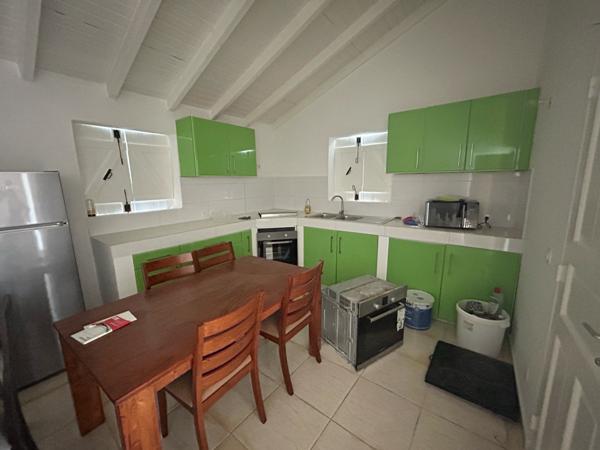 Maison 2 chambres sur 410m2 de terrain