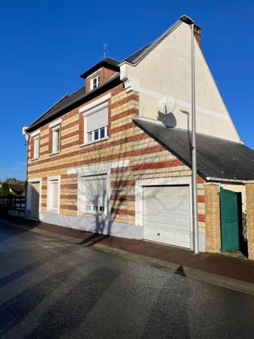 14100 Lisieux Maison familiale 5 chambres 148 m²  242 000 Euros