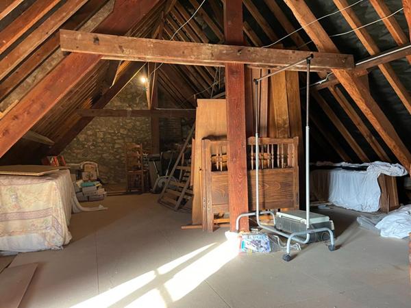 14100 Lisieux Maison familiale 5 chambres 148 m²  242 000 Euros