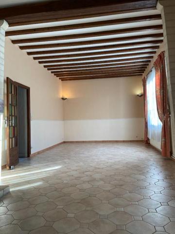 14100 Lisieux Maison familiale 5 chambres 148 m²  242 000 Euros
