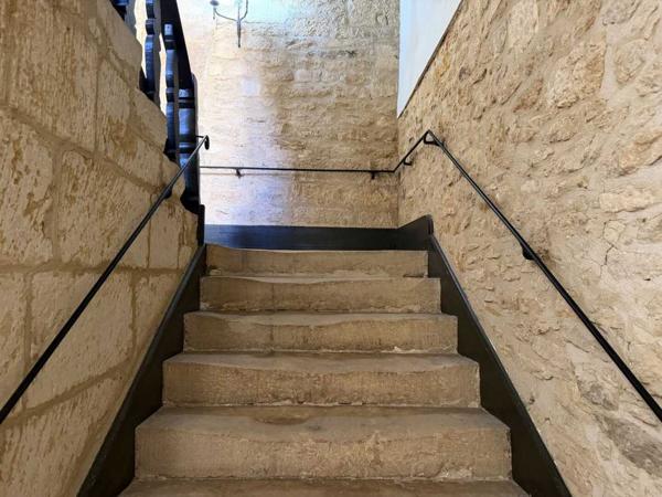 Immeuble - Sarlat-la-caneda Un immeuble d'exception à Sarlat : l'art de vivre périgourdin comme projet d'investissement. Vidéos sur demande