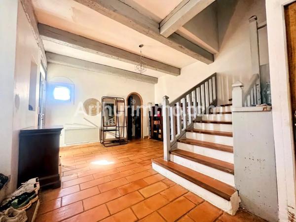 Vente                                                      Maison
                        
                     8 pièces                      136 m2                     à Béziers