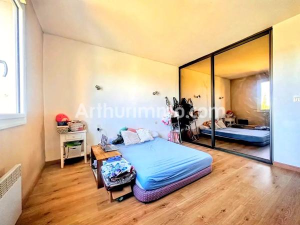 Vente                                                      Maison
                        
                     8 pièces                      136 m2                     à Béziers