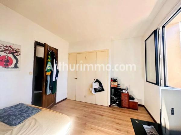 Vente                                                      Maison
                        
                     8 pièces                      136 m2                     à Béziers