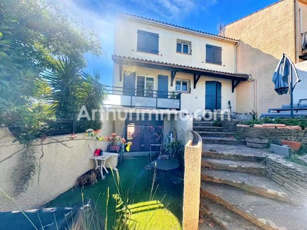 Vente                                                      Maison
                        
                     8 pièces                      136 m2                     à Béziers