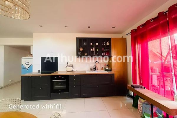 Vente                                                      Maison
                        
                     8 pièces                      136 m2                     à Béziers