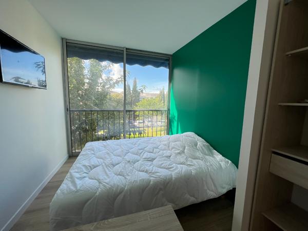A LOUER - AIX EN PROVENCE - CHAMBRE EN COLOCATION AVEC TERRASSE ET PARKING