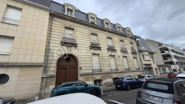 Immeuble mixte de 700 m²