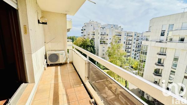 Apartment for sale 4 rooms 84 m² Courbevoie