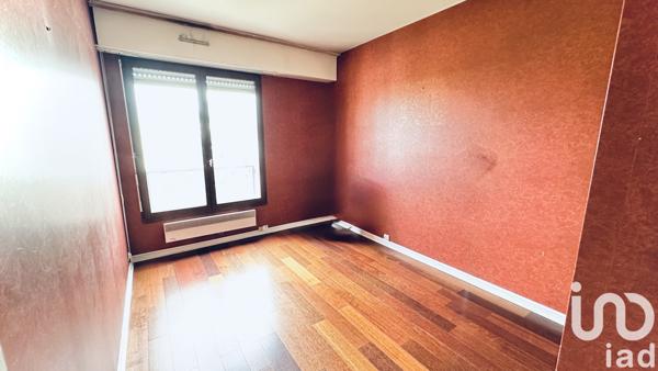 Apartment for sale 4 rooms 84 m² Courbevoie