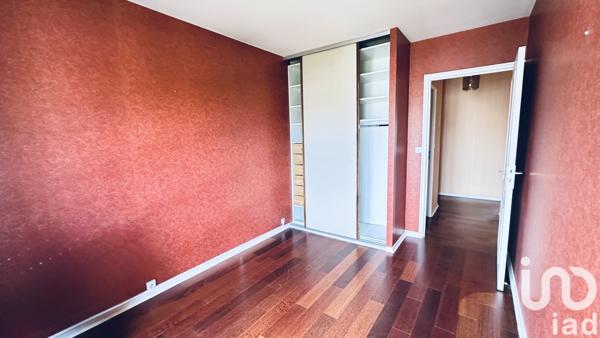 Apartment for sale 4 rooms 84 m² Courbevoie