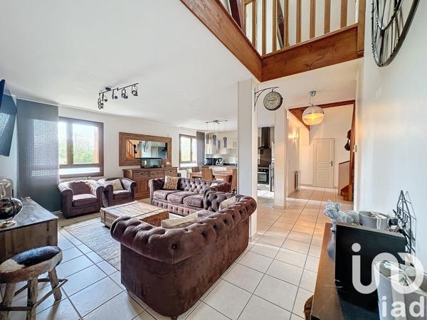 Duplex 4 pièces de 92 m² à Saint-Félix (74540)