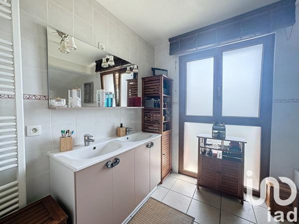 Duplex 4 pièces de 92 m² à Saint-Félix (74540)