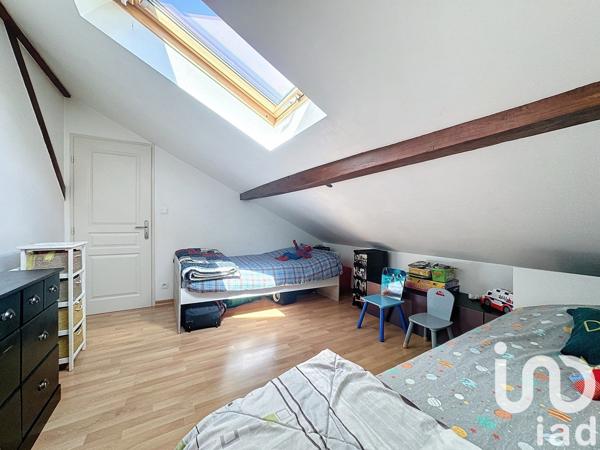 Duplex 4 pièces de 92 m² à Saint-Félix (74540)