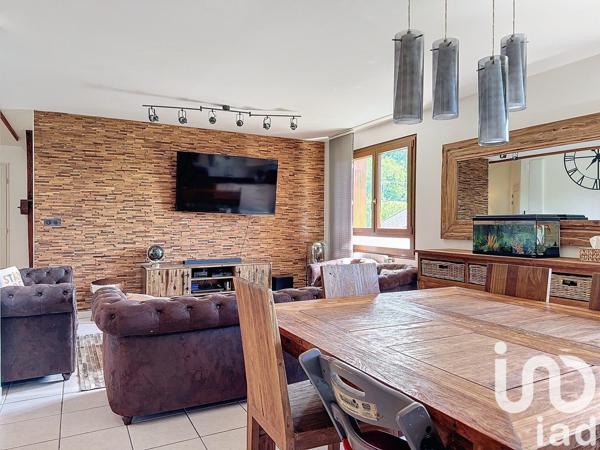 Duplex 4 pièces de 92 m² à Saint-Félix (74540)