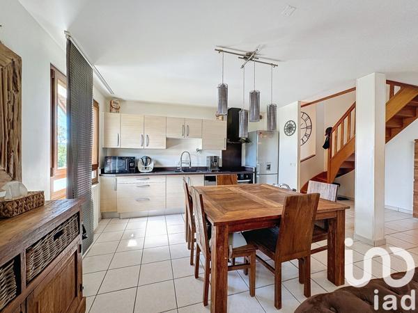 Duplex 4 pièces de 92 m² à Saint-Félix (74540)