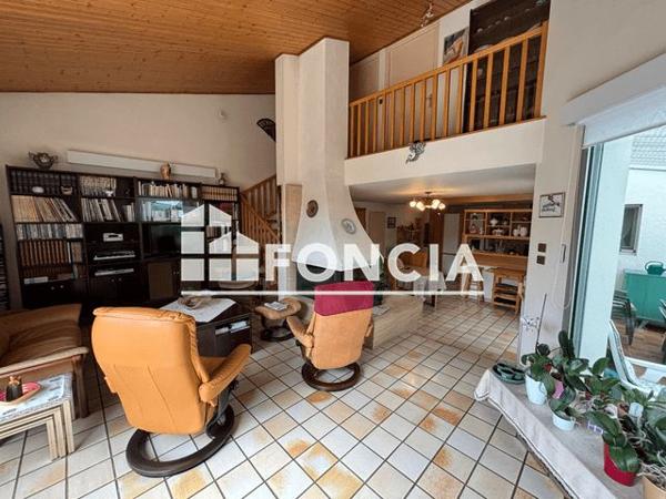 À vendre Maison 5 pièces 110 m² - La Roche-sur-yon 85000
