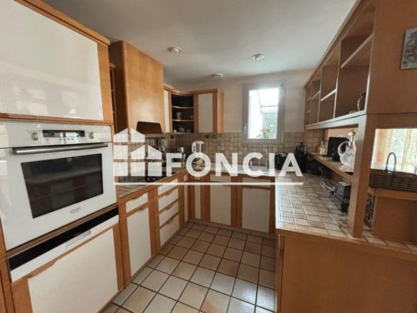 À vendre Maison 5 pièces 110 m² - La Roche-sur-yon 85000