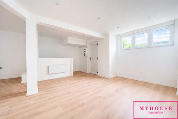 Appartement
                                                                                                                                                                                                                                                                                                                        4 pièce(s)                                                                                                                                                                                                          3 chambre(s)                                                                                                                                                                                                          70.96  m²