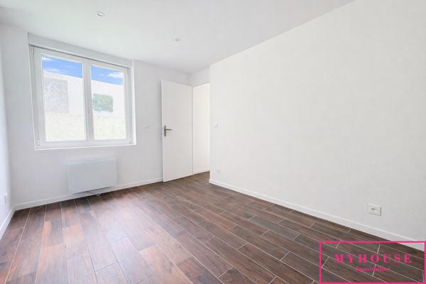 Appartement
                                                                                                                                                                                                                                                                                                                        4 pièce(s)                                                                                                                                                                                                          3 chambre(s)                                                                                                                                                                                                          70.96  m²