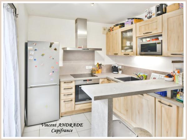 Appartement à vendre 3 pièces SAINTE GENEVIEVE DES BOIS (91)- 2 Jardins- 2 parkings