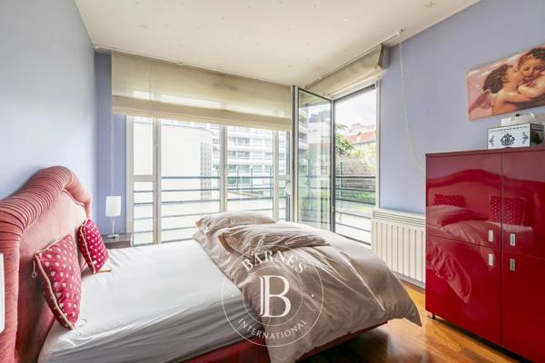 Paris 15ème, Maison de ville 4 Chambres -  147 m² à vendre