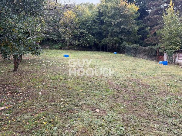 Terrain Givors 893 m2