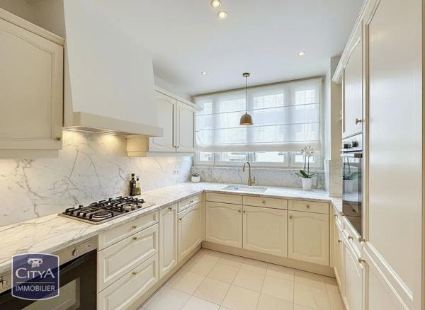 Appartement à vendre 5 pièces 97.7m²