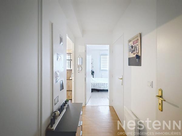 Appartement T2, avec balcon, stationnement et cave - 38m² - Kervignac.