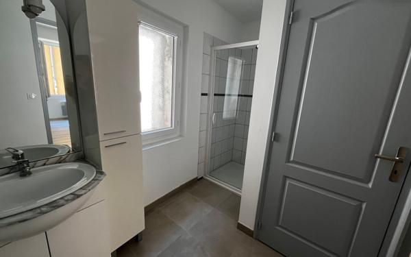 Appartement à vendre    2 pièces • 31,79 m2 Riez