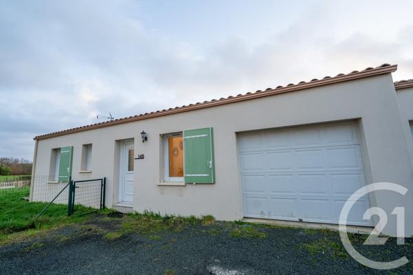 Maison à vendre  3 pièces - 84,80 m 2   L EGUILLE  - 17