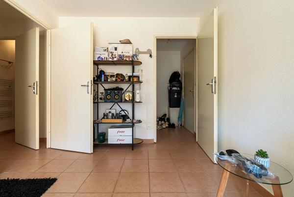 CARCASSONNE – PERIPHERIE Appartement T2 45m² avec terrasse et place de parking privative