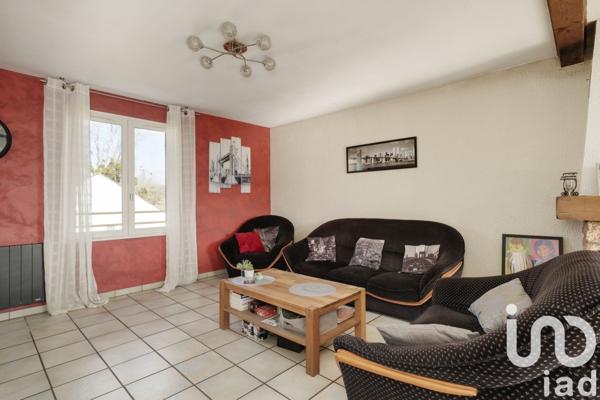 Maison 5 pièces de 145 m² à Fléville-devant-Nancy (54710)