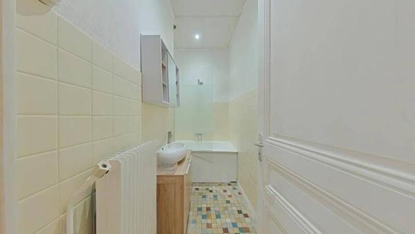 Appartement 6 pièces                                        - 42000 Saint-Étienne Réf : 11959