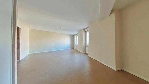 Appartement 1 pièce                                        - 42100 Saint-Étienne Réf : 12354