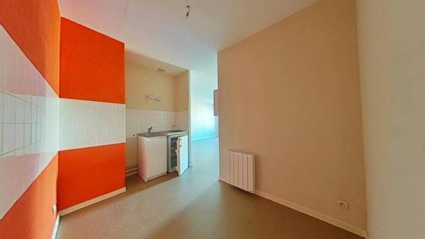 Appartement 1 pièce                                        - 42100 Saint-Étienne Réf : 12354