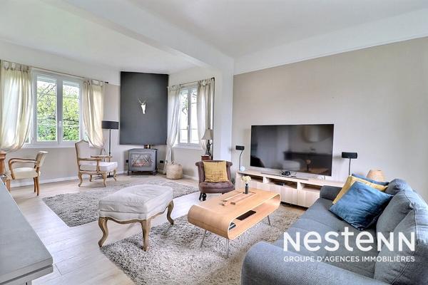 Maison de charme 5 pièces 3 chambres à SAINTE GENEVIEVE DES BOIS, PROCHE Écoles et MAIRIE.