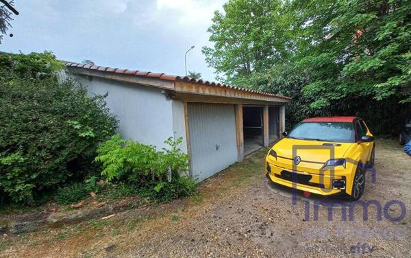 Maison 8 pièces                                        - 42270 Saint-Priest-en-Jarez Réf : 2842-CIFVFOREZVELAY