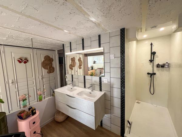 Maison atypique 5 pièces avec vue lac à Aix-les-Bains – Quartier Mémard–Corsuet