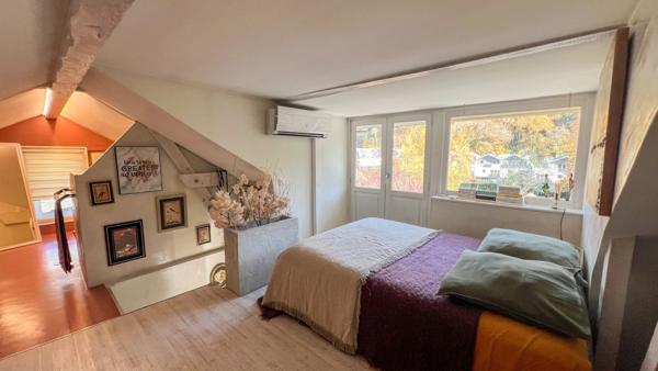 Maison atypique 5 pièces avec vue lac à Aix-les-Bains – Quartier Mémard–Corsuet