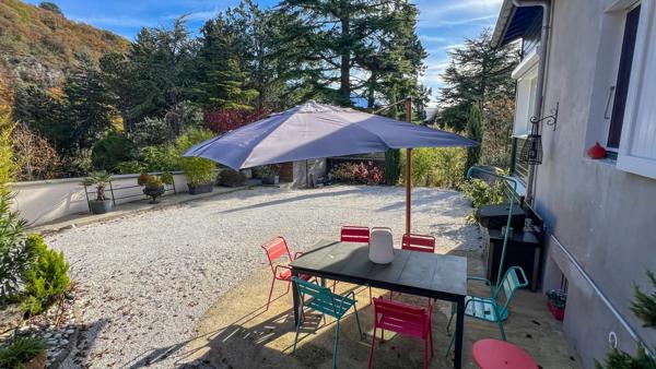 Maison atypique 5 pièces avec vue lac à Aix-les-Bains – Quartier Mémard–Corsuet