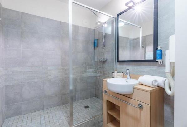 INVESTISSEMENT LOCATIF  REIMS  Résidence Affaires Appart'City Classic Reims Parc  6.65 % de rentabilité