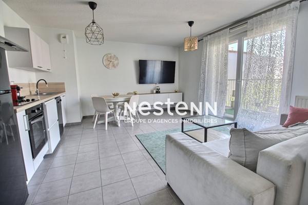 NESTEN VENISSIEUX - PORTES DE LYON - SECTEUR CENTRE VILLE - T2 - 40M²- RESIDENCE SECURISEE - RECENT - GARAGE - PROCHE TRAMWAY - BUS - GARE - A6 - A7 - ROCADE EST