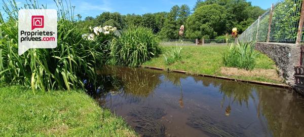 Maison individuelle 4 pièces avec cours d'eau