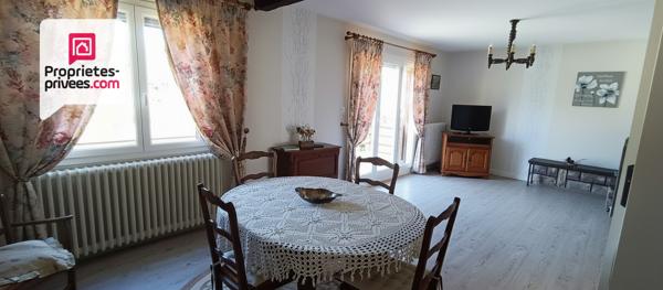 Maison individuelle 4 pièces avec cours d'eau